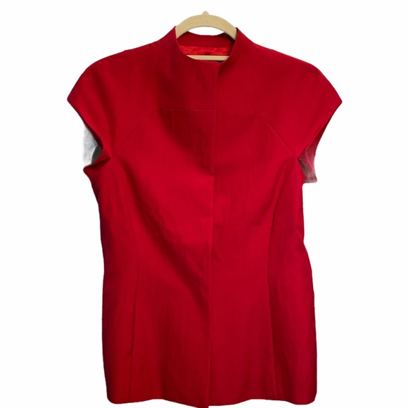 Emanuel Ungaro Tops - Emanuel Ungaro cap sleeve blouse Size 4